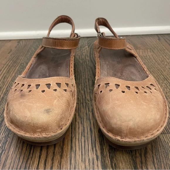 Naot Celosia tan suede closed toe sandals size 39/8 - Picture 4 of 9